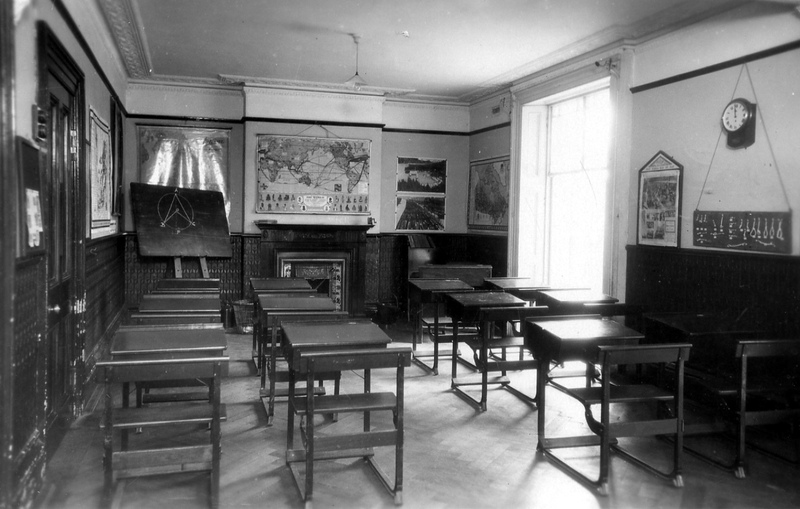 Emsworth House009.jpg